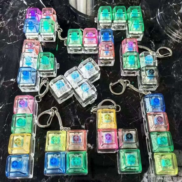 Finger Button Anti Stress Toys Mechanical Keyboard Keycaps Office Decompression Calming Keychain Gifts For Children Adults H615
