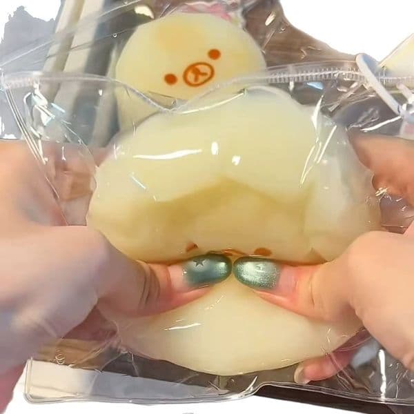 Silicone Bear Carrot Pinch Le Xiaohongshu Same Stress Relieving Toy Simulation Food Toy Super Soft Sticky Bag Mud Feeling-NHB