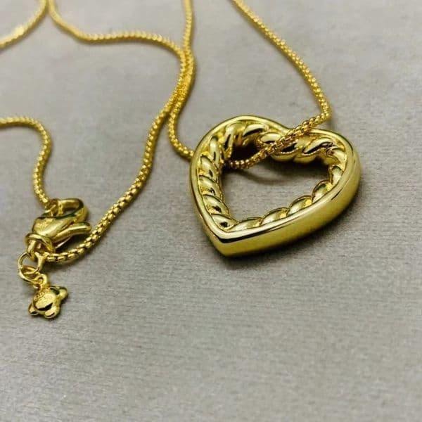 Luxurious Pendant Necklace European and American Full-diamond Jewelry Necklace Vintage Heart-shaped Necklace Jewelry