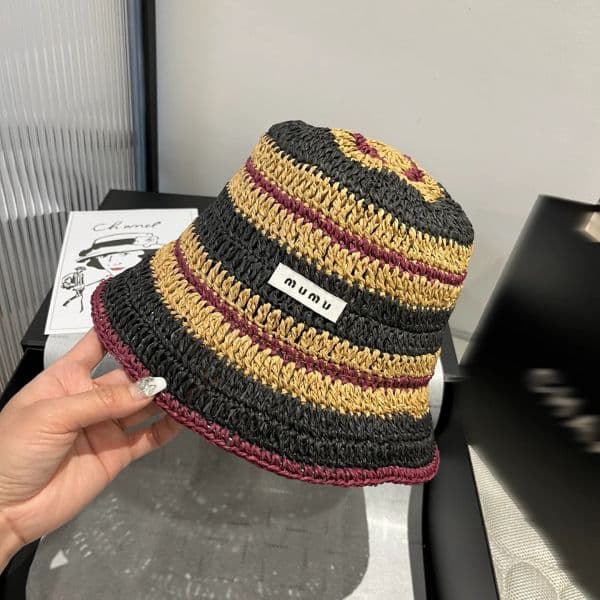 Luxury designer hat embroidered baseball cap casual classic hundred embroidery Letters protection Designer Joker durable Double-layer breathable comfort lining