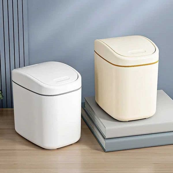 Trash Can Small Mini Desktop Garbage Can Plastic Dustbin with Shake Cover for Home Office Waste Bins Household Cleaning C2606151
