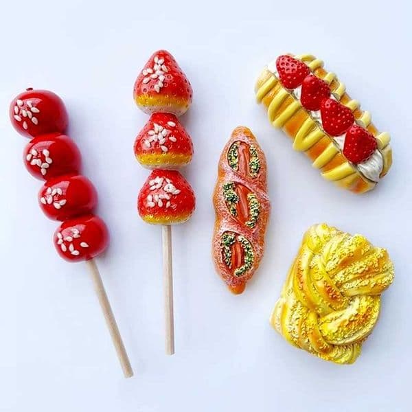 Bingtanghulu Hand-made Bread Painted Strawberry 3D Fridge Magnets Tourism Souvenirs Refrigerator Stickers S260616
