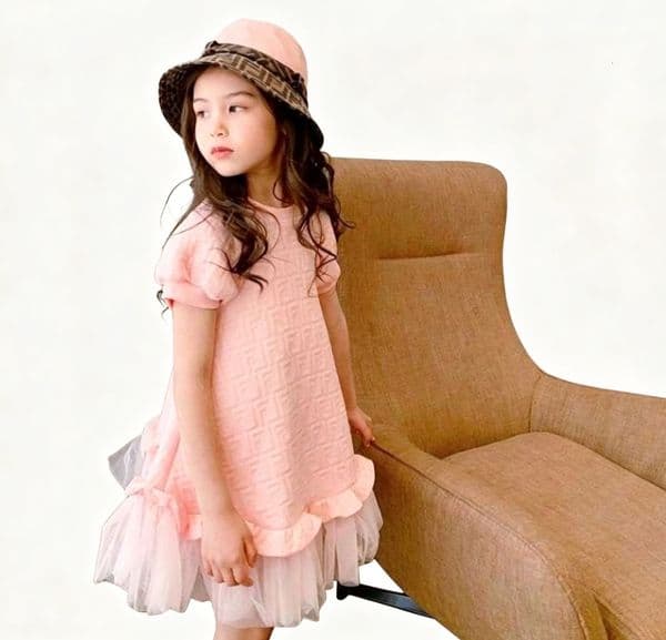 Luxury Designer Little Girls Pink Princess Dress Short Sleeve Net Yarn Casual Outfit Toddler Birthday Party Elegant Soft Summer Kids Wear