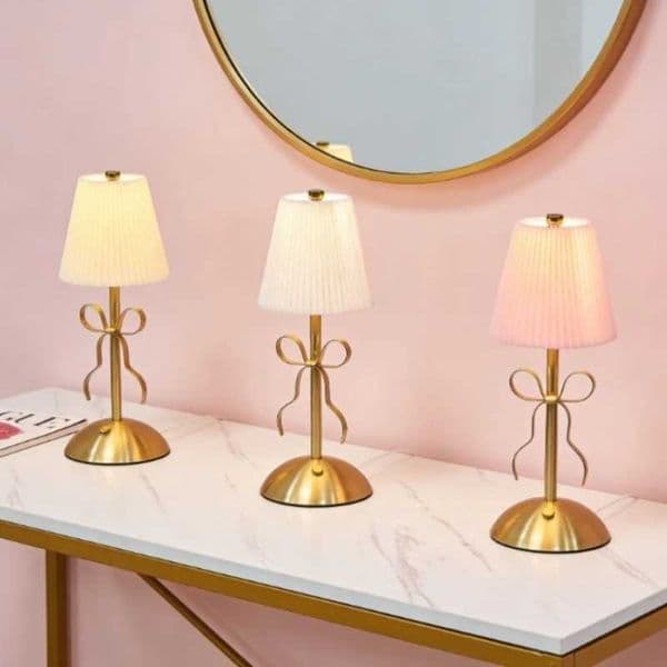 Reargeable LED Desk Lamp with Fabric Shade Bow Design Warm Atmosphere Night Light for Luxury Bedroom Decor Desktop Ornament Z260618
