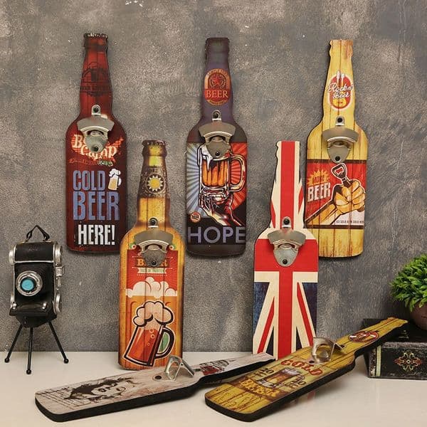 Creative Wall Mounted Beer Bottle Opener Retro Wood Plaque Crafts Individual Hanging Opener for Pub Cafe Wall Decorative Ornaments