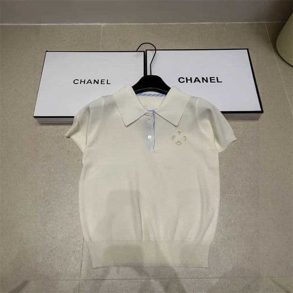 Designer's high-quality clothing Summer Exquisite Pure Desire Polo Collar Straight Shoulder Knit Short Sleeve Slim Fit Versatile Elegant Womens Top