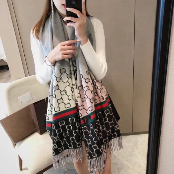 Buyers' Picks designer scarf 100% cashmere wool scarves womens and mens long wraps classic plaid women man silk scarf designers with brand logo