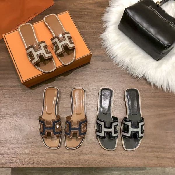 designer luxury 2026 new model high-end foreign trade two-tone H-brand flat slippers for women, checkered sheepskin women's slippers, fast shipping