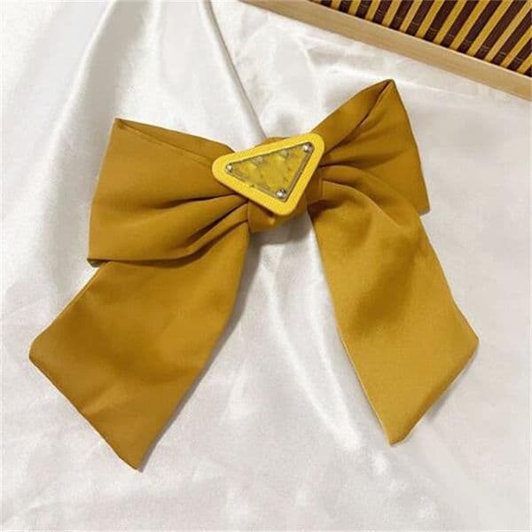 2026 New Fashion Luxury Ribbon Clips For Large Bow Hairpin Girls Satin Designer Ladies Hairgrips Cute Barrette Hair Accessories