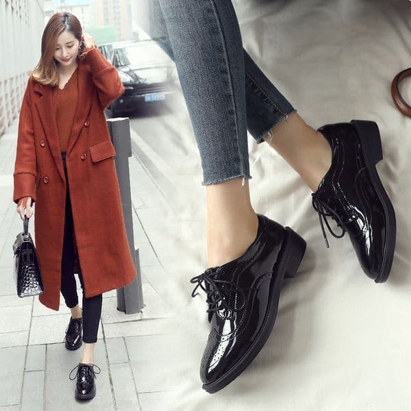 Trendy Small shoes student lace-up british carved creepers women designer dress brogues flats patent leather oxf 096d