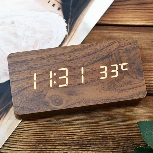 Wooden Square LED Smart Alarm Clocks for Bedrooms Digital Bedside Clock with Temperature Voice Control Desktop Clock Y240904