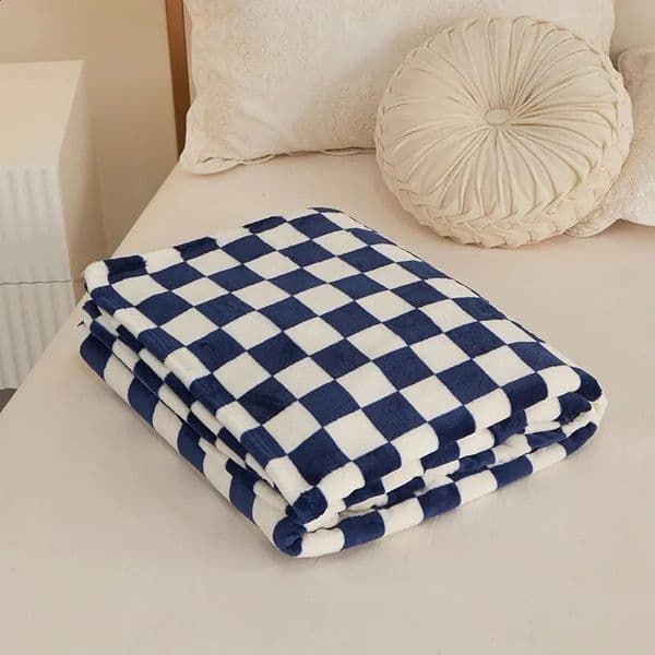 Ins plaid blanket classic plain weave sofa spring and summer air conditioning office tablecloth 240903