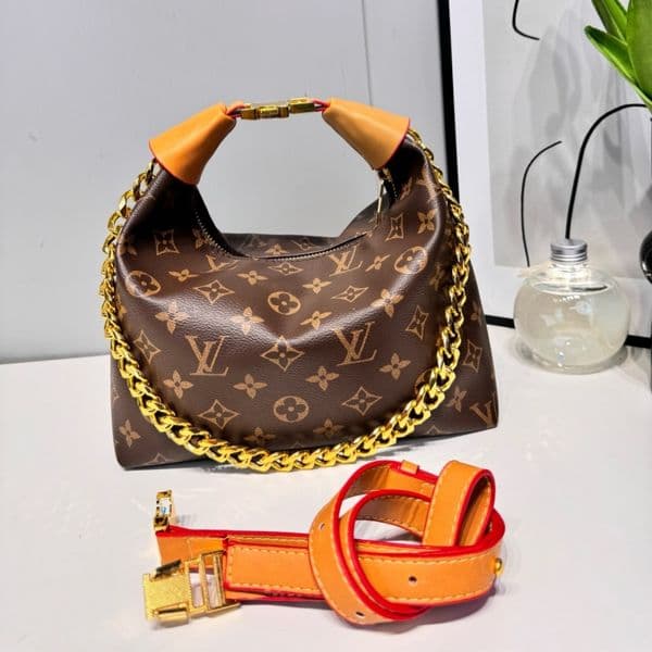 Half Moon Baguette tote Bag Leather Classic Presbyterian Clutch Designer Women Men's Shoulder strap Metal accessories crossbody bag