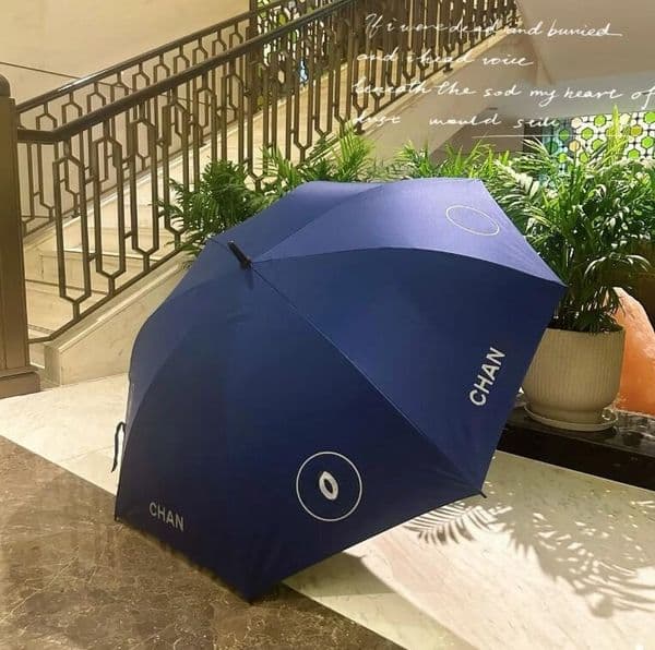 Sunscreen Letter Umbrellas Umbrellas C Designer Black Rubber Long Handle Comes With Bag Classic Fashion Sunshade Umbrella j758