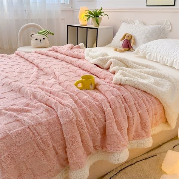 Single/large/oversized thick wool throw blanket used for beds or sofas soft woolen blanket 240909 ww