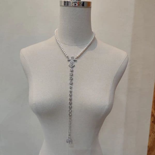 Luxury Brand Pearl Necklace Designer Jewerly Women Necklace Choker Chain Crystal Rhinestone Letter Pearl Necklaces Sweater Chain Accessories Party Gifts