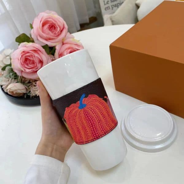 Simple Designer Ceramic Mug With Cup Cover Lid 600ml With Luxury Letters Mug Flat Bottom Water Cup Coffee Cups