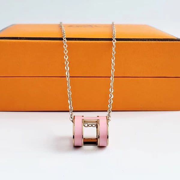 Women's Rose Gold Pendant Stainless Steel Designer Necklace Holiday Gift High Quality Jewelry