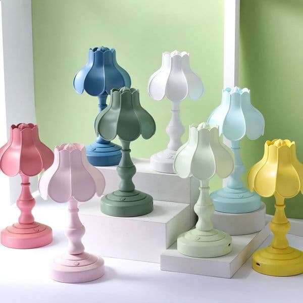 European Lotus Usb Charging Night Light Nostalgic Mediterranean Bedroom LED Mini Desk Lamp Living Room Decoration 240905
