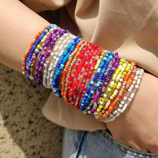 Vedawas 30pcs Beaded Bracelets Bohemian Style Colorful Beads Simple Stretchy Strand Summer Beach Vacation Party AccessoriesX240921