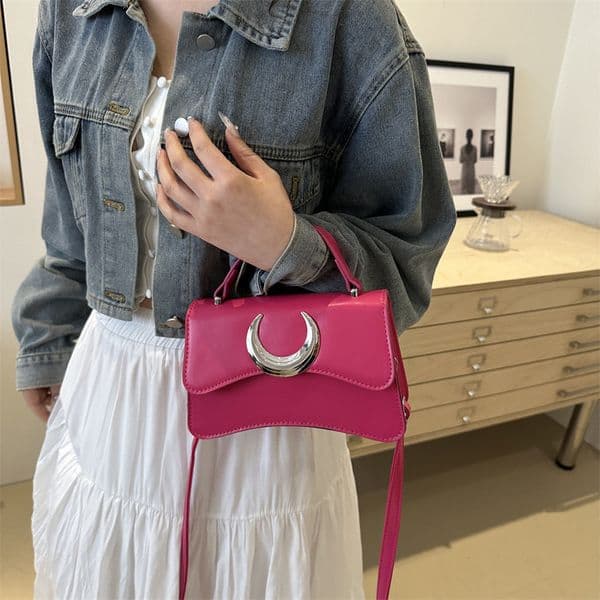 new fashionable 2024 3 and high-end single shoulder underarm retro hand-held small square bag