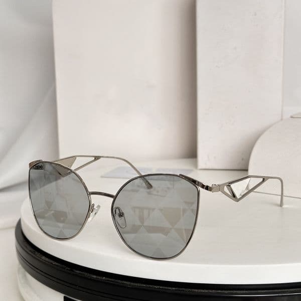 2024Sunglasses For Men Women Summer Style Anti-Ultraviolet Retro Plate Full Frame Glasses Random Box50Z