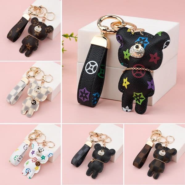 PU leather Bear Keychains Car Bag Wristlet Keychain Diamond Pendant Charm Keyring Holder With Anti-Lost D Ring For Men Women Fashion Gift