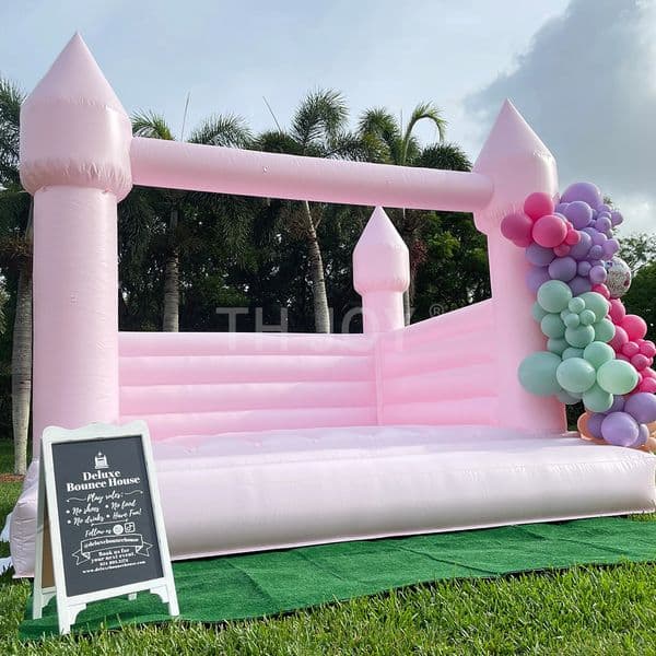 wholesale Outdoor Pastel Pink Inflatable Bouncing Castle for Weddings and Birthdays - 13x13ft Party Rental