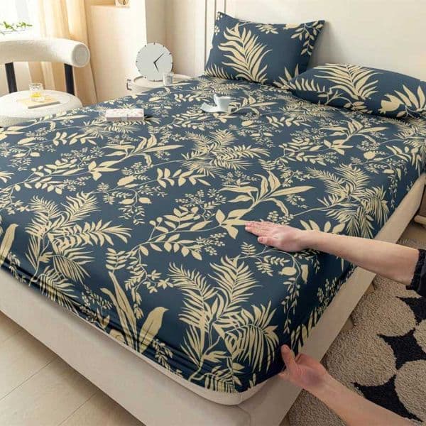New three piece skin friendly cotton printed bed cover mattress cover with pillowcase dual-use bed cover 200x220 W240801