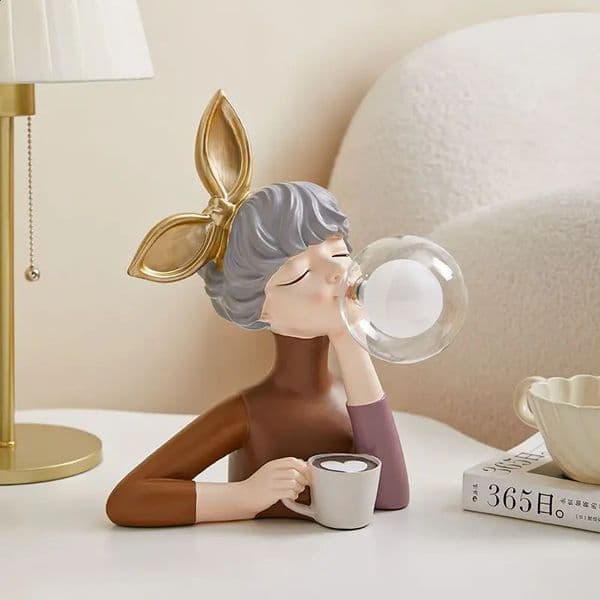 Cartoon Bubble Girl Resin Statue Decoration Family Living Room Bedroom Bedside Table Desktop Night Light Decoration Birthday Gift 240731