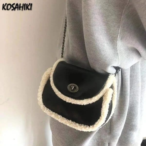 Patchwork Fluffy Vintage Casual Handbags Korean Women Streetwear All Match Shoulder Bag Y2k Fashion Crossbody Bags Femme Trendy 240802