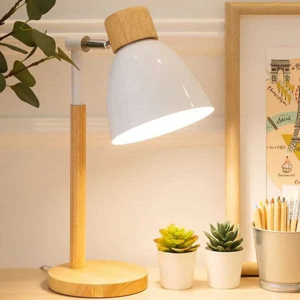 Creative Table Nordic Lamp Wooden Art LED Rotating Head Simple Desk Lamp/Eye Protection Reading and Living Room Bedroom Home Decoration X241122