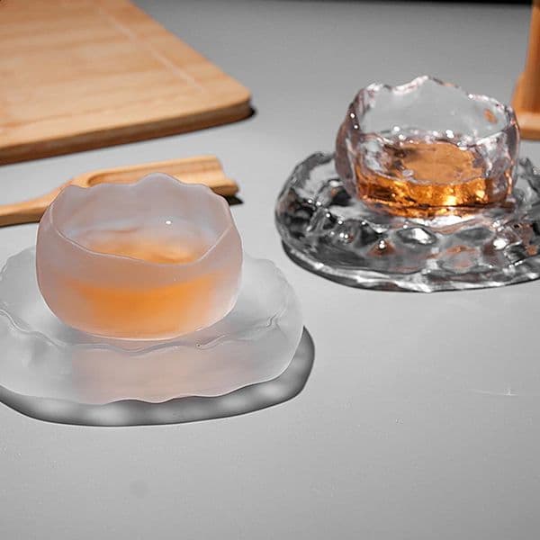 1pc Japanese Style Glass Cup Tasting TransparentFrozen Tea Cups White Wine Cup Kongfu Master Teacup Tea Cup And Tea Mat 2 Style 240805