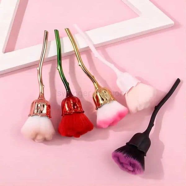 Women Brush 1pc Face Black Rose Makeup Shaoed Loose Powder Beauty Tools Nail Art Dusting Brush Foundation Grooming Makeup ToolsXJ2408