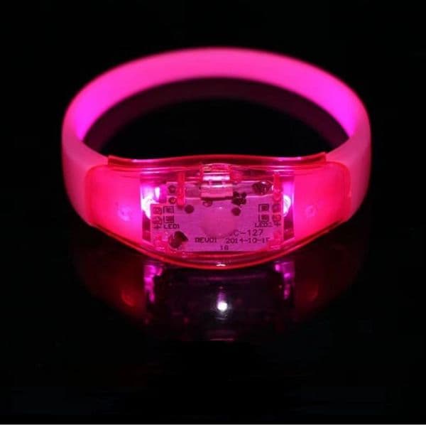Led Toys 7 Color Sound Control Flashing Silicone Bracelet Light Up Bangle Wristband Music Activated Night light Club Activity Party Bars Disco Cheer ni96