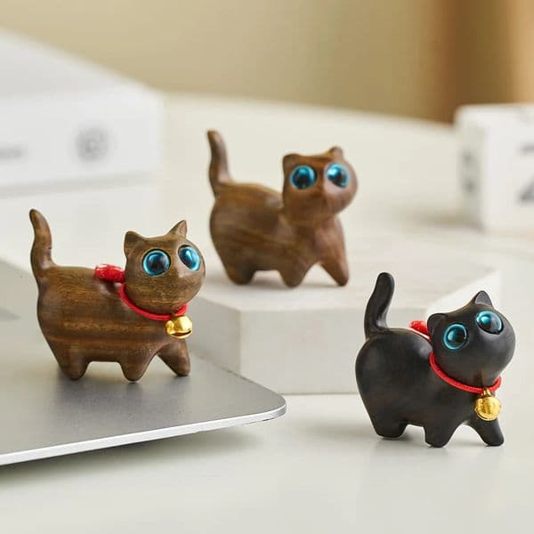 Luxury Designer Decor Creative Gift Office Desk Sculpture Decorative Figurines gift set Accessories Home Kawaii Wood Cat Statue Mini Desktop Decoration 240807 F