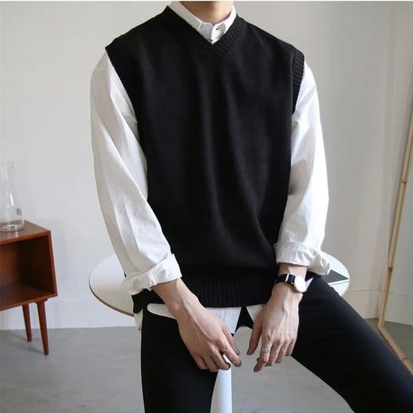 mens sweater vest sleeveless loose solid color simple Vneck fashion Harajuku Pullover 240809