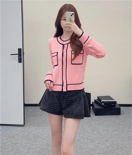 Chan designer clothes women Paris runway cardigan 2024 CC pink jacket cardigan top grade designer cardigan sweaters womens jackets womens designer sweater women