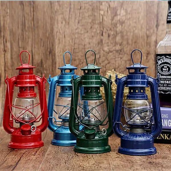 19cm portable iron lamp retro camping kerosene lamp bronze colored oil lamp retro photo prop outdoor camping lighting X250211