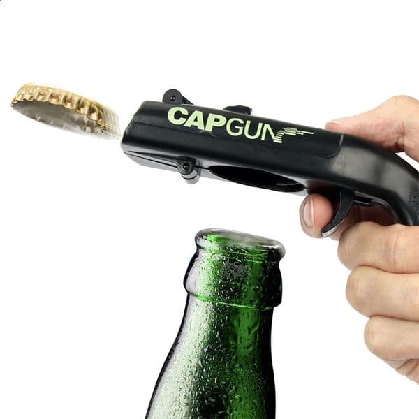 2026 New Portable Cap Gun Creative Flying Er Bottle Beer Opener Bar Tool Drink Opening Shaped Lids Shooter Red Gray 240812 Free Shipping