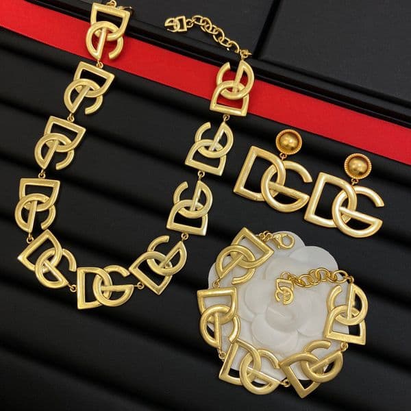 Original Designer Luxury Bracelet Necklace Earrings Top Quality Brass Simple Letter Elegant Bracelets Fashion Set For Women