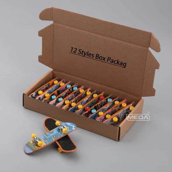 12 Styles Pattern Box Packag Beginner Mini Finger Skateboards DIY Kits Frosted Surface Alloy Finger Skateboard Indoor Home Toys Y240817