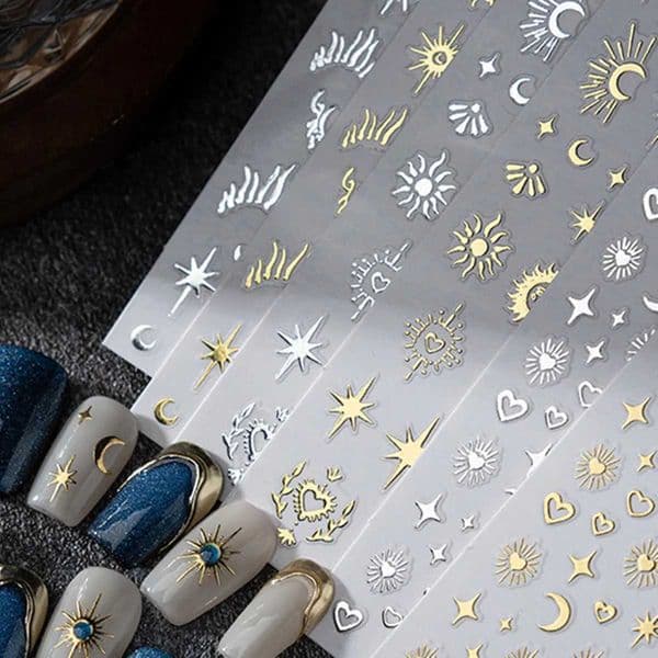 5pcs 3D Random Gold Silver Nail Art Decoration Stickers Luxury Kawaii Star Heart Series Sliders Decals Nail Accessories DIYXJ240814