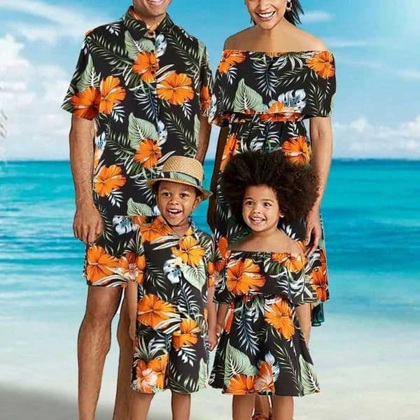 Family Matching Clothing Flower Printed Mother Daughter Dress Father Son T-shirt+Shorts Family Appearance Beach Wear Swimsuit W240816