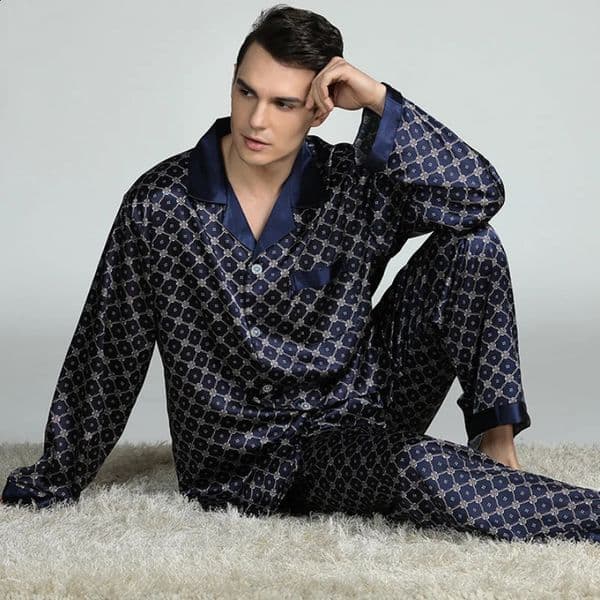 PLUS SIZE Mens Pajamas 2PCS Sleepwear Set Spring Autumn Long Sleeve Trouser Pijamas Suit Loose Print Silk Satin Lounge Wear 240819