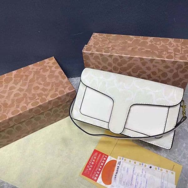Shoulder Bags designer shoulder bag the tote bag messenger bag luxury shoulder purse Small Bag camera bag Canvas man crossbody bag leather Letter small square bag