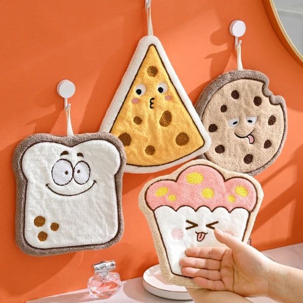 Cute Hand Towel Bread Cheese Shape Hanging Towel Children Kids Bathing Towels Coral Fleece Handkerchiefs Absorbent Wipe Cloth 240820