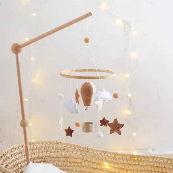 Crib Bell Felt Wooden Bed Mobile Rattles Soft Toys Baby Hot Balloon Newborn Music Bed Bell Hanging Toys Crib Bracket Baby Gifts