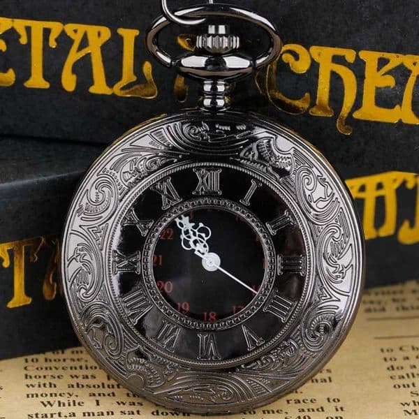 Roman numeral quartz pocket watch for men hollow case steampunk retro pendant necklace perfect gift for men W240820