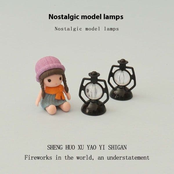 Creative mini ornaments, miniature simulation lighting fixtures, cute dolls, girls, baby house decorations, micro landscapes, and landscaping accessories